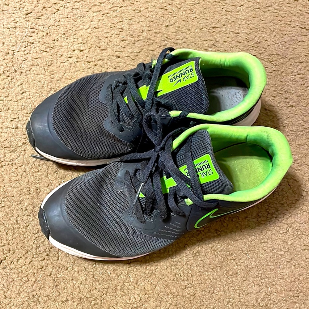Youth Nikes
